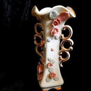 Gold Detailed Pink Roses Bone China Flower Vase